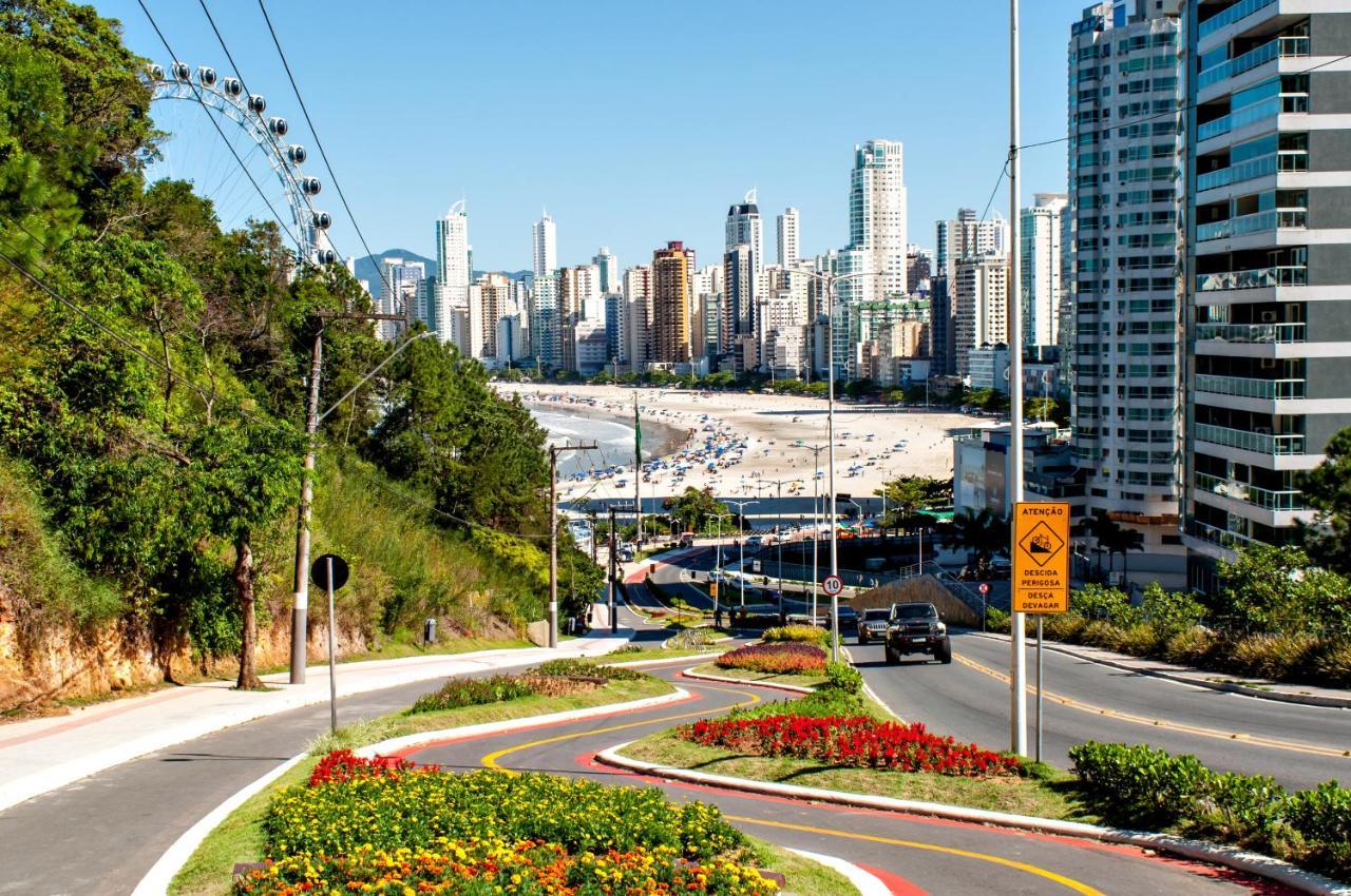 Estaleiro Com Charme - Ar, Churras E Pet Friendly Balneário Camboriú Extérieur photo